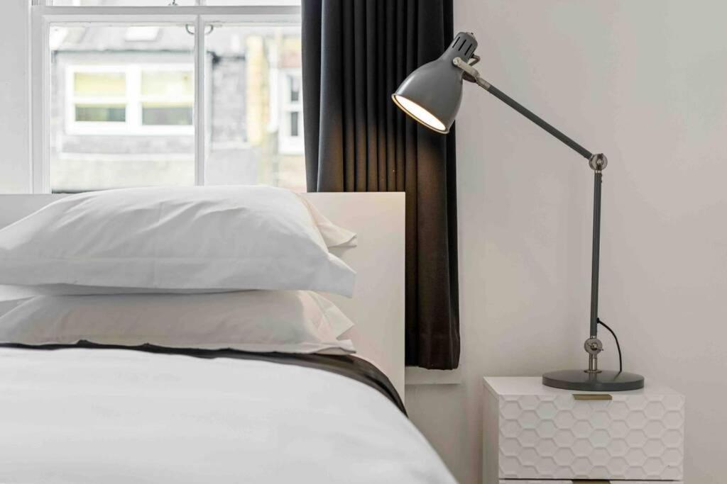 Luxury Apartment In Belsize Park London Exterior photo